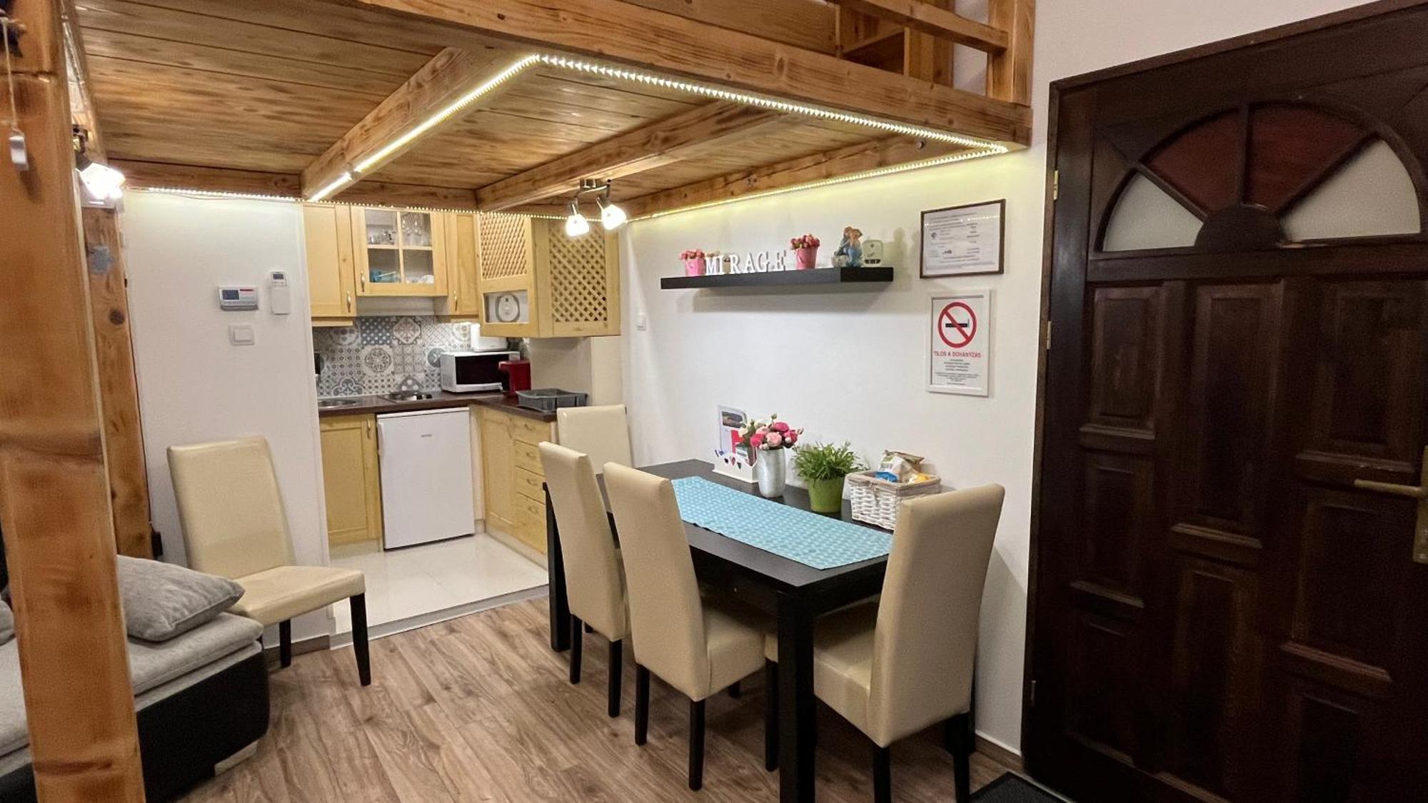Mirage Apartments Vaci Street ブダペスト エクステリア 写真